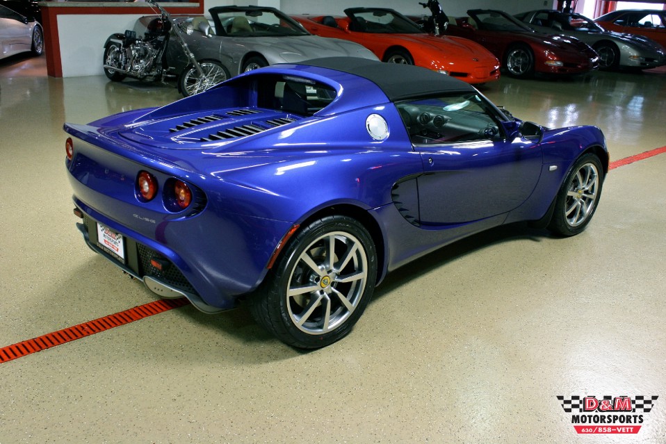 2005 Lotus Elise 