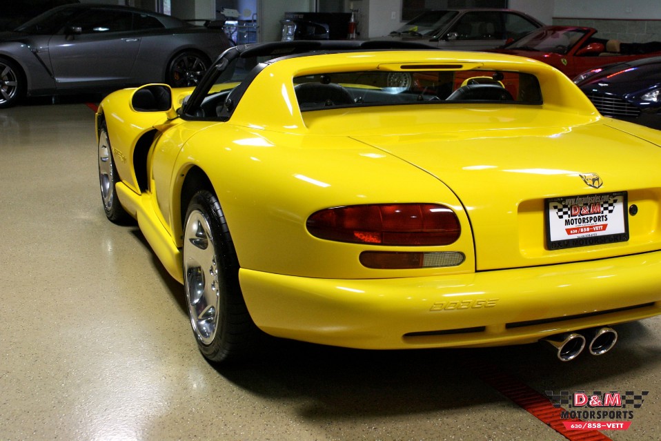 2002 Dodge Viper RT/10