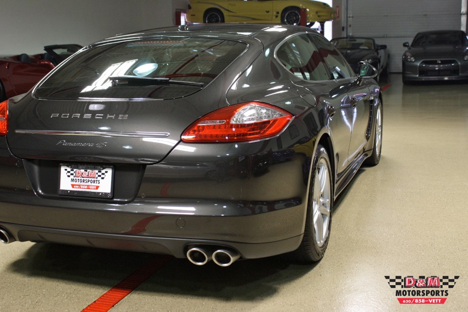 2011 Porsche Panamera 4S