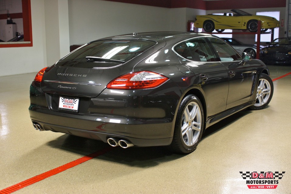 2011 Porsche Panamera 4S