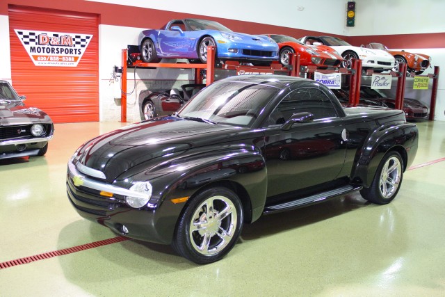 2005 Chevrolet SSR 6.0 Stock # M4740 for sale near Glen Ellyn, IL | IL ...